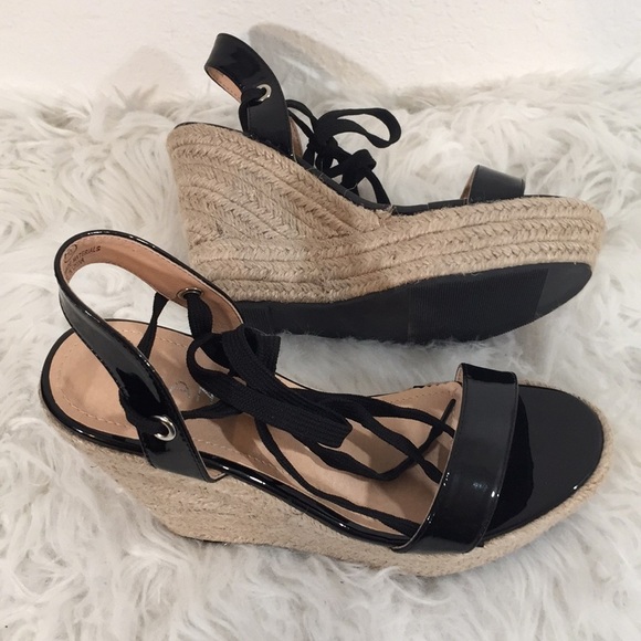 Liliana Black Lace Up Espadrille Wedge Heel sz 7.5 - Picture 1 of 10